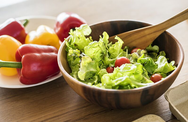 Lecho salad can serve as a tasty and healthy accompaniment. 